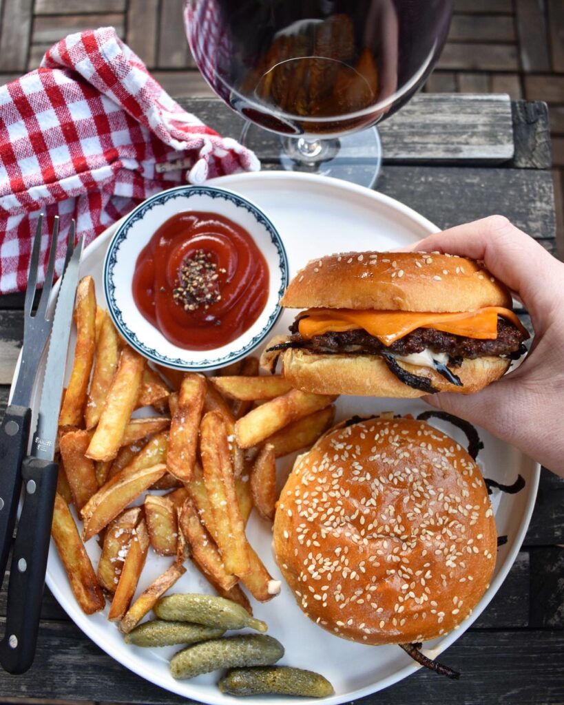 Guacamole Bacon Burger {Ultimate Burger} - Two Peas & Their Pod